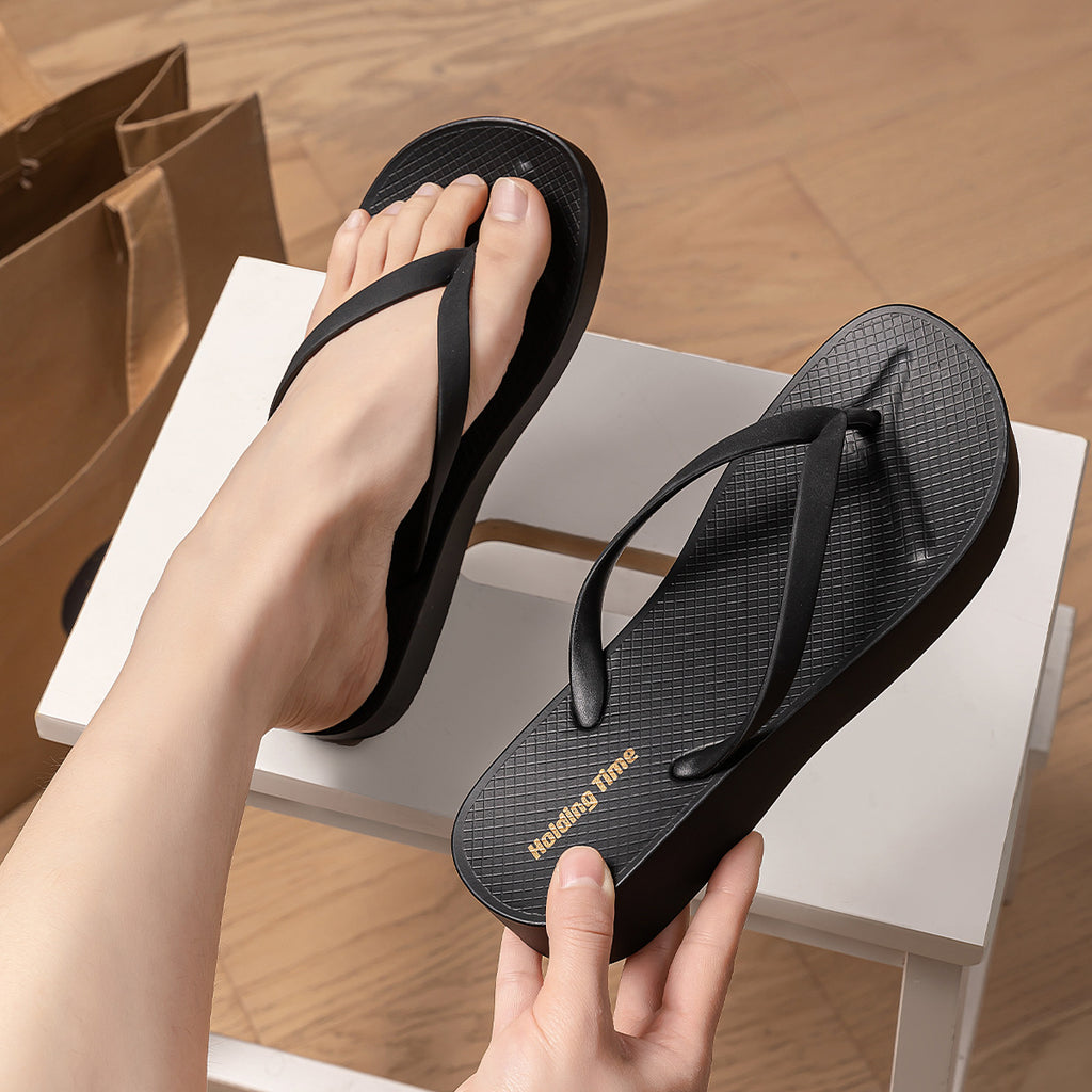 Guangdong Men's Summer 2026 New Model Anti-slip, Odor-resistant Black Flip-flops, Wear-resistant Beach Sandals for Women to Wear Outside, Women Shoes