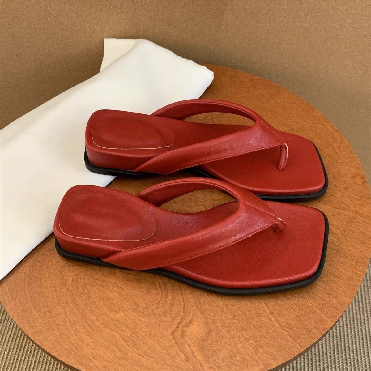 Women'S Silvery Flip-Flops, Summer Outdoor Footwear, New Soft Thick Sole Sandals, Gorgeous Toe-Post Beach Shoes for Vacation, Women Shoes
