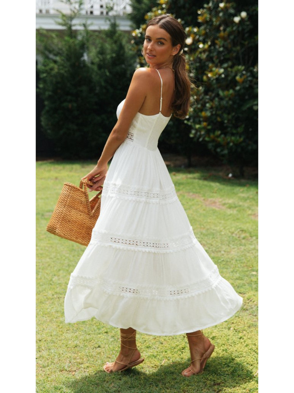 Summer Women'S Boho Style Spaghetti Strap Dress, Lace Splicing Flared Long Dress, Suitable for Vacation, Beach And Daily Wear, Elevate Your Look